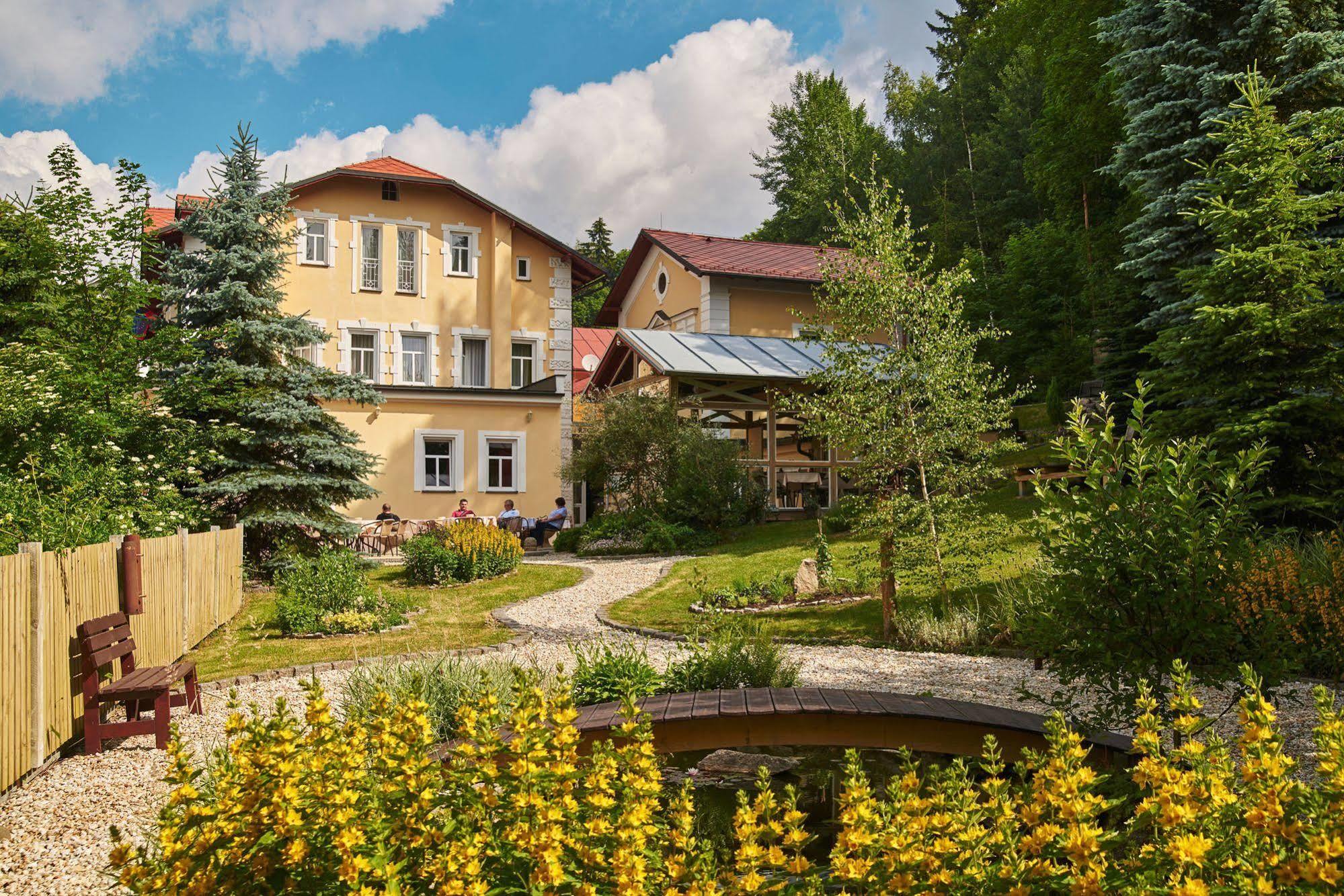 Mariánské Lázně Boutique Hotel Swisshouse מראה חיצוני תמונה